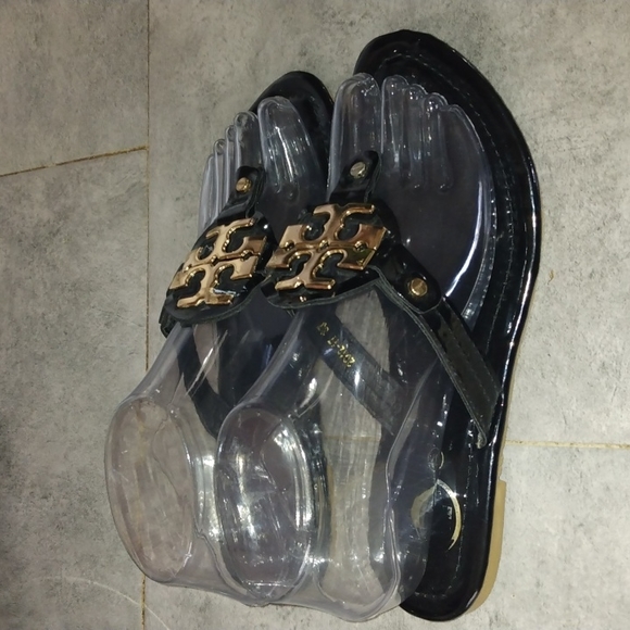 **SOLD**Tory Burch - Picture 2 of 8